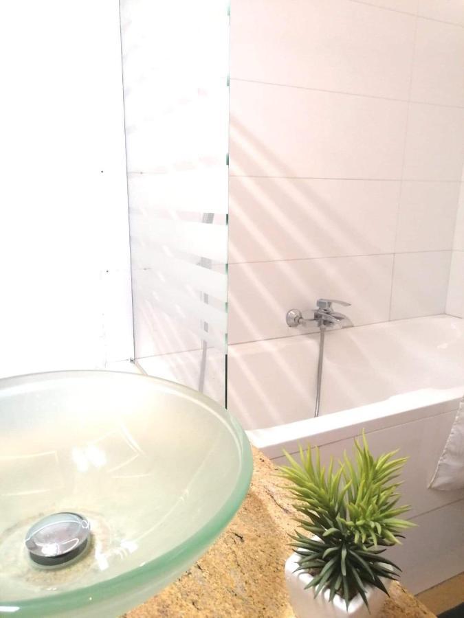 Diamond Apartman Near To Basilica Будапеща Екстериор снимка