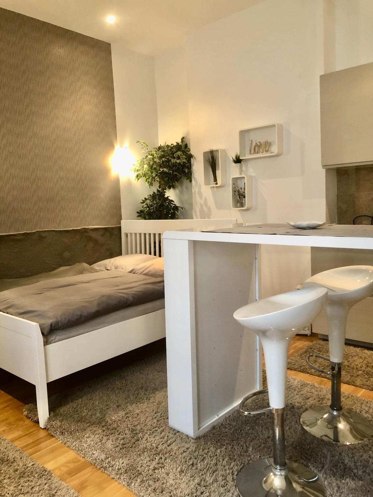 Diamond Apartman Near To Basilica Будапеща Екстериор снимка
