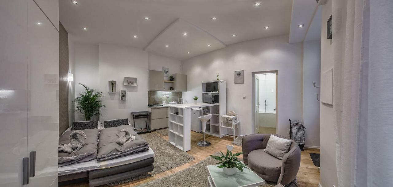 Diamond Apartman Near To Basilica Будапеща Екстериор снимка
